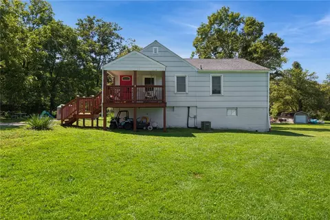 1209 12 Davis St, Natrona Heights, PA 15065