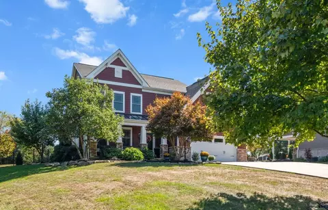 100 Wickerham Dr, Mars, PA 16046