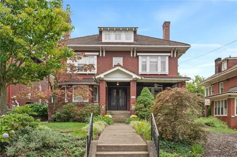 5818 Aylesboro Ave, Pittsburgh, PA 15217