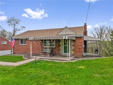 110 Neilson Dr, Clairton, PA 15025