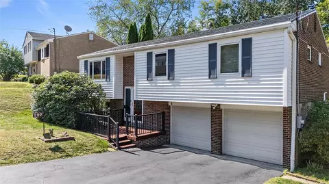 227 Yosemite Dr, Pittsburgh, PA 15235
