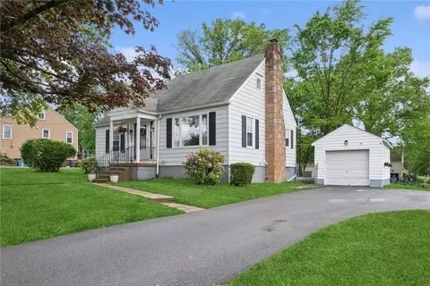 602 Humphrey Rd, Greensburg, PA 15601
