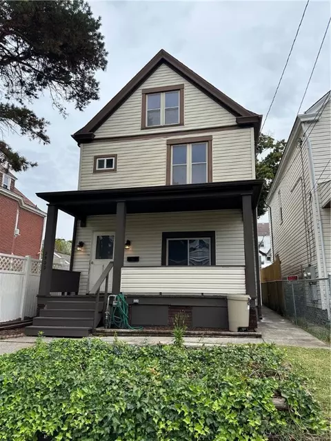 2920 Glen Mawr St, Pittsburgh, PA 15204