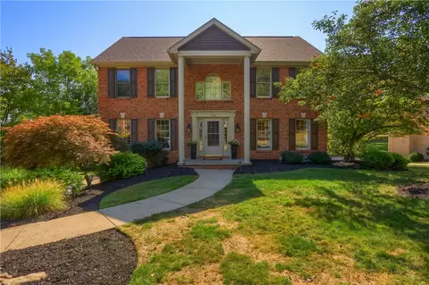 514 Colony Ct, Gibsonia, PA 15044