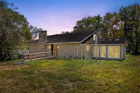 105 Burd Ave, Sarver, PA 16055