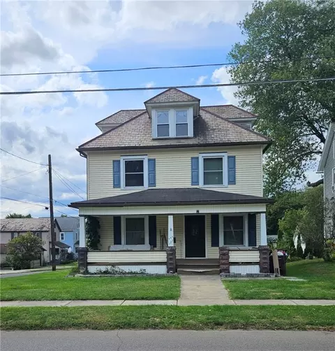 127 Columbia Ave, Greenville, PA 16125