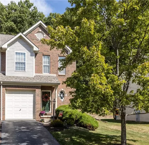 713 Norwegian Spruce Dr, Mars, PA 16046