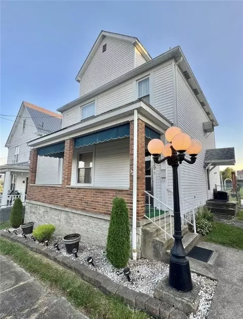 539 Pine St, Mount Pleasant, PA 15666