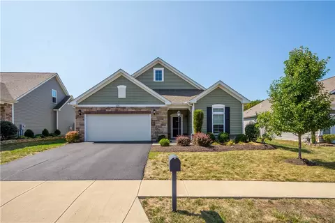 319 Dupont Dr, Mcdonald, PA 15057