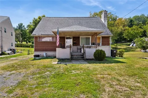 1208 Streets Run Rd, Pittsburgh, PA 15236