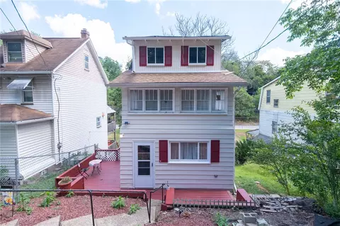 15 Old Soose Rd #A, Pittsburgh, PA 15209