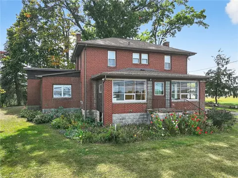 1000 Mt Pleasant, West Newton, PA 15089