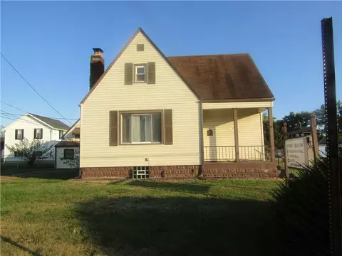 203 W George, Carmichaels, PA 15320
