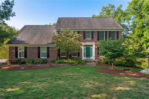 214 Robb Ln, Greensburg, PA 15601