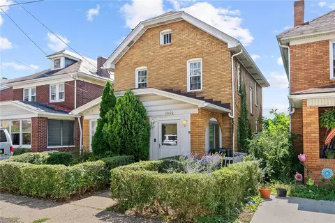 1420 Bellaire Pl, Pittsburgh, PA 15226