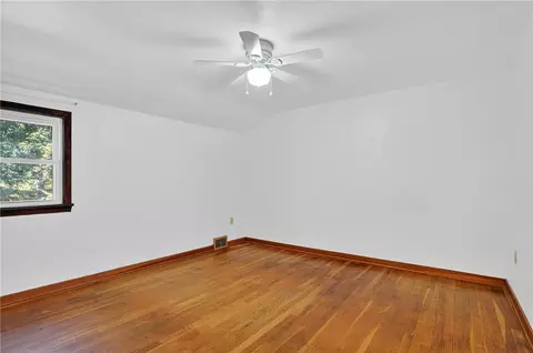 4253 Mount Royal Blvd, Allison Park, PA 15101 photo 19