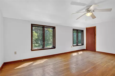 4253 Mount Royal Blvd, Allison Park, PA 15101 photo 12