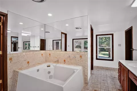 4253 Mount Royal Blvd, Allison Park, PA 15101 photo 14