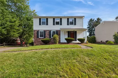 339 Willow Hedge Dr, Monroeville, PA 15146