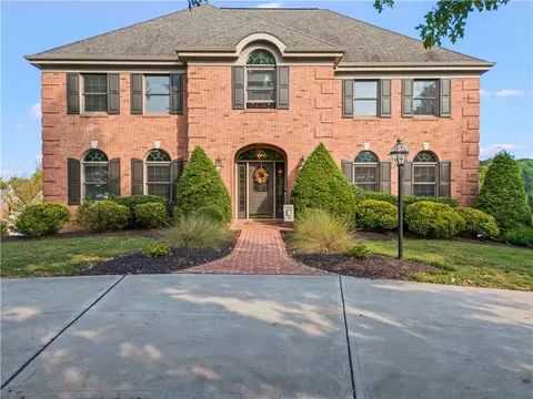1005 Sheriffs Crt, Mcmurray, PA 15317