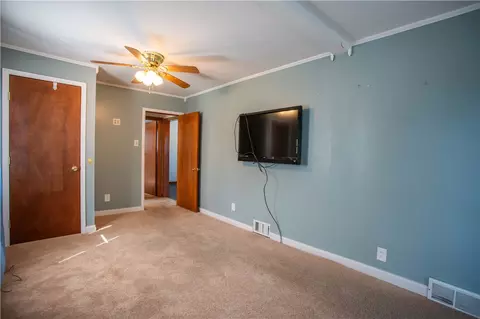 1260 Cascade Rd, Monaca, PA 15061 photo 16