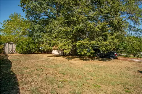 1260 Cascade Rd, Monaca, PA 15061 photo 36