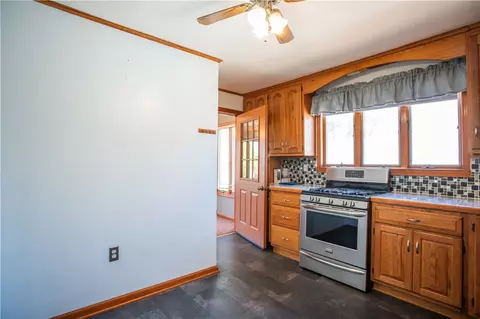 1260 Cascade Rd, Monaca, PA 15061 photo 8