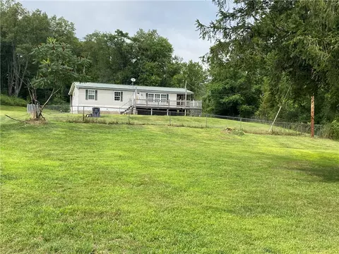 315 Long Rd, Cochranton, PA 16314 photo 3