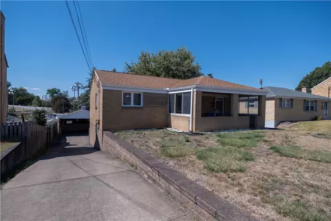 1190 Cascade Dr, Homestead, PA 15120