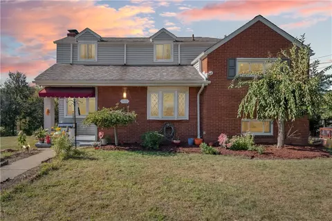 952 Fredericka Dr, Pittsburgh, PA 15236