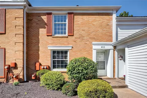 1825 Foxcroft Ln #405, Allison Park, PA 15101