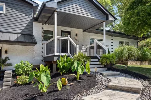 3255 E Hardies Rd, Gibsonia, PA 15044