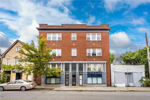 2 Boggs Ave, Pittsburgh, PA 15211