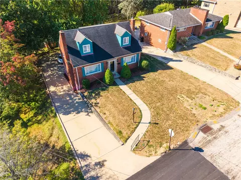 147 Peony Ave, Pittsburgh, PA 15229