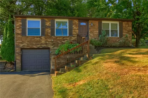 16 Bock Ln, Baden, PA 15005