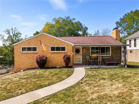 5026 Daube, Pittsburgh, PA 15236