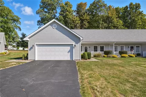 114 N Arbor Ter, New Castle, PA 16101