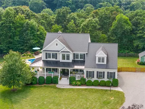 146 Graham Dr, Freedom, PA 15042