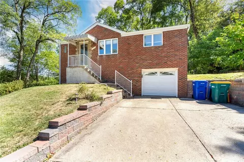 405 Dewalt Dr, Pittsburgh, PA 15234