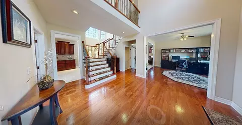 Entry Way - 150 Eric Dr, Beaver, PA 15009 photo 2 of 4