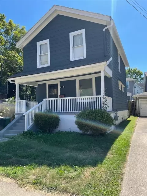818 Woodworth Ave, Pittsburgh, PA 15221