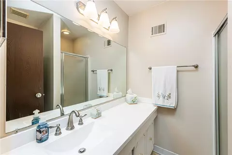 204 Williamsburg Ln, Export, PA 15632 photo 31