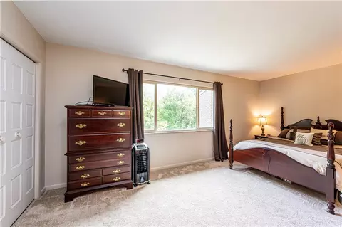 204 Williamsburg Ln, Export, PA 15632 photo 29