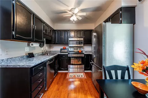 204 Williamsburg Ln, Export, PA 15632 photo 14