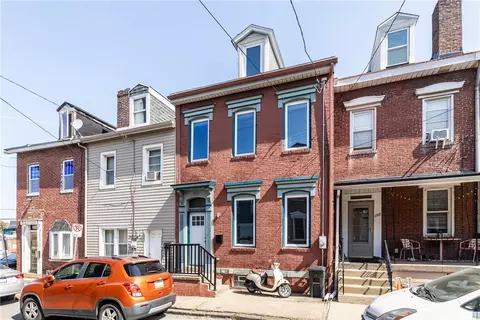 155 38th St, Pittsburgh, PA 15201