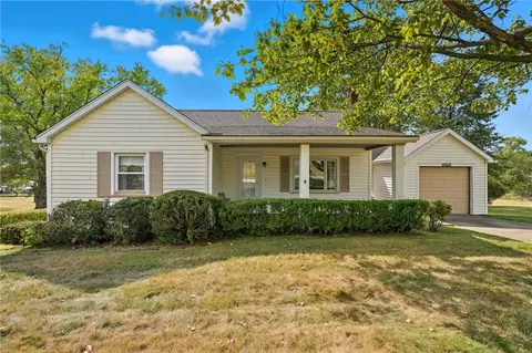 2868 Conway Wallrose Rd, Baden, PA 15005