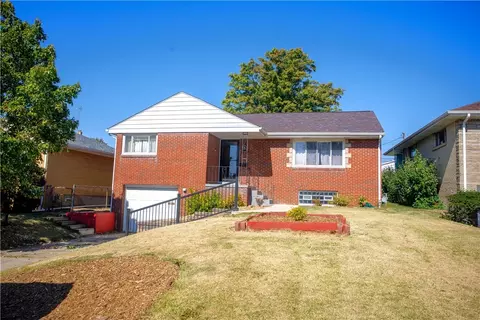 1926 Berkwood Dr, Pittsburgh, PA 15243