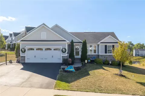100 Spyglass Dr, Pittsburgh, PA 15229