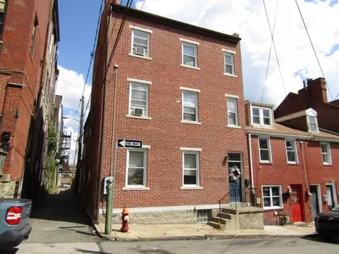606 Middle St, Pittsburgh, PA 15212