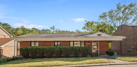 54 Lilmont Dr, Pittsburgh, PA 15218